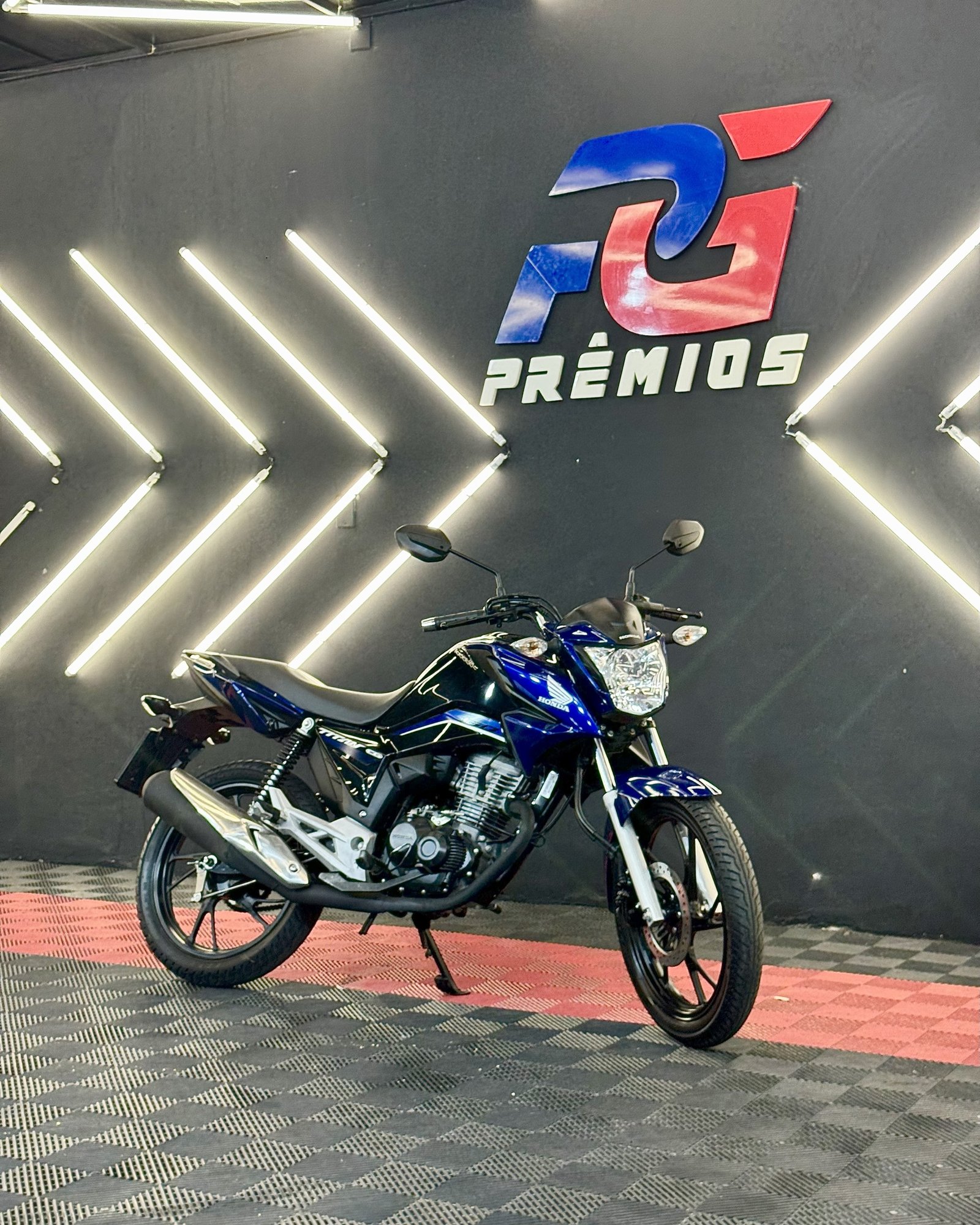 CG TITAN 160 SPORT OU 20K NO PIX! 